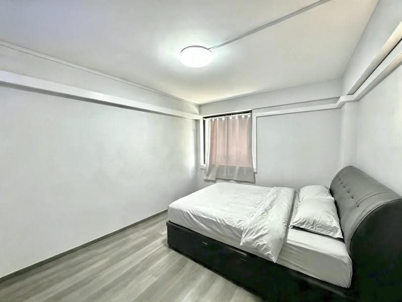 166 Stirling Road, 166 Stirling Road, Alexandra / Commonwealth, 2 Bedrooms, 731 sqft, HDB Flat For Rent, by Kyean Lim, 500245892 - Bedroom - PropertyGuru.com.sg