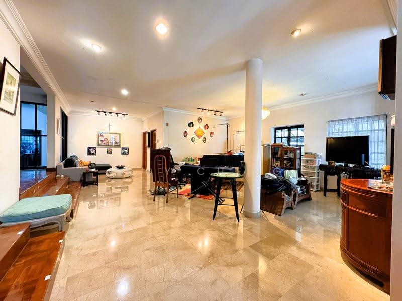โ
๐๐ฎ๐ป๐ฑ๐ฒ๐ฑ ๐๐
๐ฐ๐ฒ๐น๐น๐ฒ๐ป๐ฐ๐ฒ โ
Freehold Landed | Rebuild To A Detached | Serangoon Gardens, Serangoon Garden Way | Brighton Avenue | St Helier's Avenue, 9 Bedrooms, 5,000 sqft, Detached House For Sale, by Andy Cheng, 500245901 - Living Room - PropertyGuru.com.sg