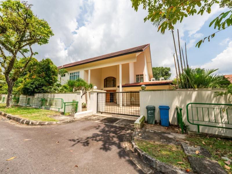 GCB Wide FrontageSuperb Privacy<$35 MIL, swiss club, Newton / Novena, 10+ Bedrooms, 10,000 sqft, Good Class Bungalow For Sale, by Dan Tan, 500245907 - Exterior - PropertyGuru.com.sg