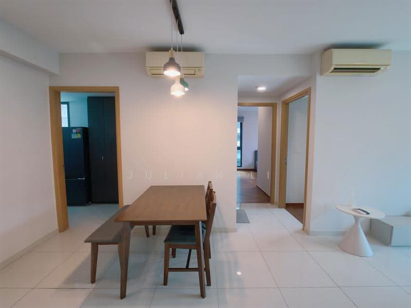 Esparina Residences, 113 Compassvale Bow, Hougang / Punggol / Sengkang, 2 Bedrooms, 829 sqft, Condominium For Rent, by Julian Li, 500245909 - Dining Room - PropertyGuru.com.sg
