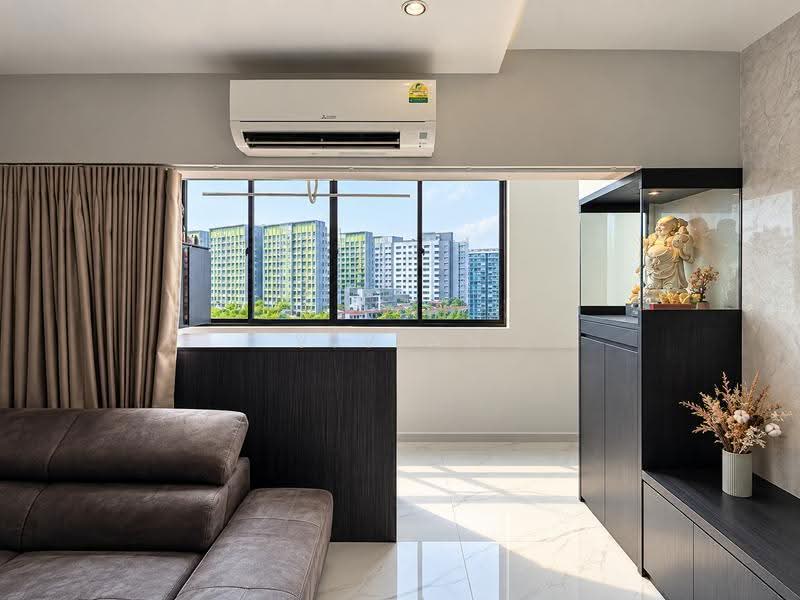 230 Hougang Avenue 1, 230 Hougang Avenue 1, Hougang / Punggol / Sengkang, 4 Bedrooms, 1,528 sqft, HDB Flat For Sale, by Vivian Ong, 500245920 - Living Room - PropertyGuru.com.sg