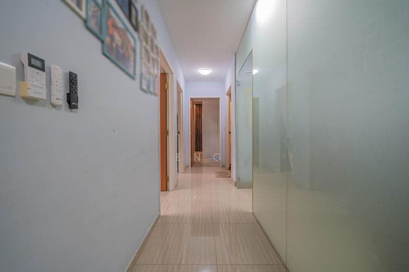 997B Buangkok Crescent, 997B Buangkok Crescent, Hougang / Punggol / Sengkang, 4 Bedrooms, 1,216 sqft, HDB Flat For Sale, by Eng Yuan Li, 500245922 - Corridor - PropertyGuru.com.sg