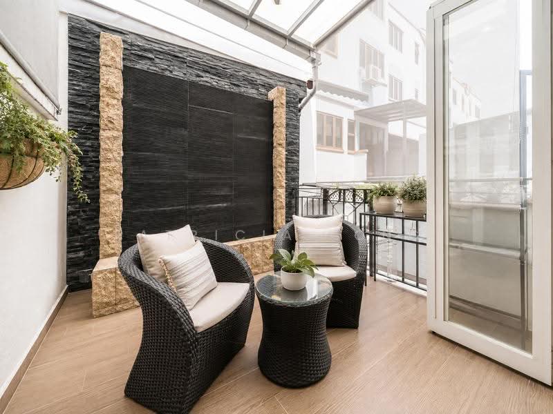 D'Manor, Tanah Merah Kechil Avenue, Bedok / Upper East Coast, 6 Bedrooms, 3,305 sqft, Cluster House For Sale, by Patricia Kong, 500245927 - Balcony - PropertyGuru.com.sg