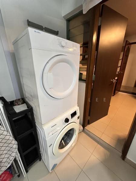 Gold Coast Condo, 360 Pasir Panjang Road, Room Rental, 120 sqft, Condominium For Rent, by Francis Lee, 500245929 - PropertyGuru.com.sg