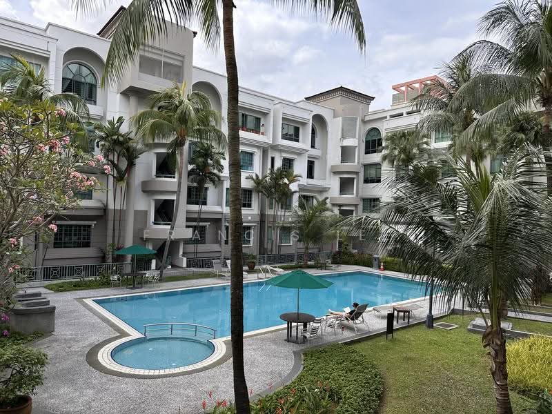Gold Coast Condo, 360 Pasir Panjang Road, Room Rental, 120 sqft, Condominium For Rent, by Francis Lee, 500245929 - PropertyGuru.com.sg
