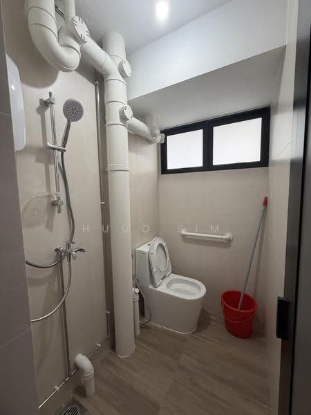 575 Ang Mo Kio Avenue 10, 575 Ang Mo Kio Avenue 10, Studio, 350 sqft, HDB Flat For Rent, by Hugo Sim, 500245933 - Bathroom - PropertyGuru.com.sg