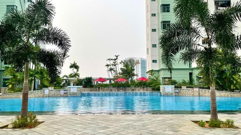Merawoods, Dairy Farm / Bukit Panjang / Choa Chu Kang, 2 Bedrooms, 1,076 sqft, Condominium For Sale, by Nancy See, 500245949 - Pool - PropertyGuru.com.sg