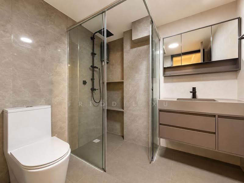 MacPherson Garden Estate, 18 Jalan Gembira, Macpherson / Potong Pasir, 3 Bedrooms, 1,600 sqft, Terraced House For Rent, by Freddie Xu, 500245950 - Bathroom - PropertyGuru.com.sg
