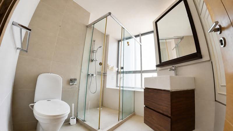 Waterford Residence, 21 Kim Yam Road, 2 Bedrooms, 1,055 sqft, Condominium For Sale, by Drexler Tan, 500245958 - Bathroom - PropertyGuru.com.sg