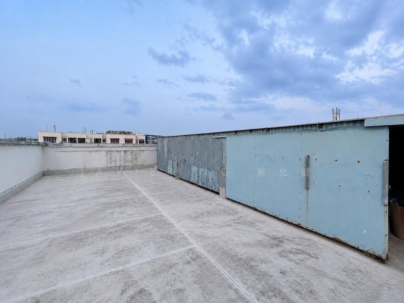 Empire Techno Centre, 30 Kaki Bukit Road 3, Eunos / Geylang / Paya Lebar, 2,700 sqft, Factory / Workshop (B2) For Rent, by Javier Ng 黄允健, 500245959 - Roof - CommercialGuru.com.sg