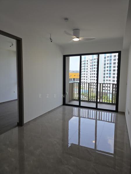 Norwood Grand, 10 Champions Way, 2 Bedrooms, 624 sqft, Condominium For Rent, by Ezen Ho, 500245963 - Balcony - PropertyGuru.com.sg
