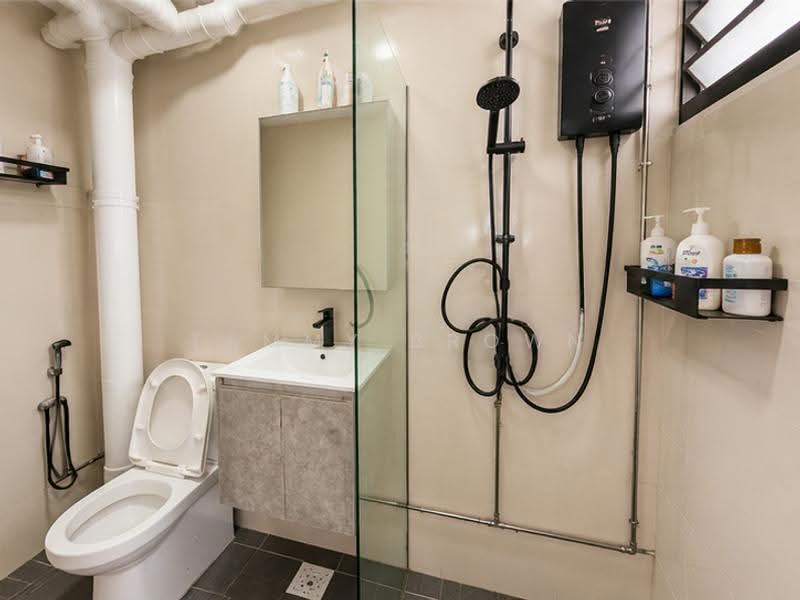 474 Pasir Ris Drive 6, 474 Pasir Ris Drive 6, 3 Bedrooms, 1,109 sqft, HDB Flat For Sale, by Tammy Brown, 500245964 - Bathroom - PropertyGuru.com.sg