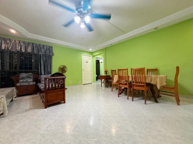 650A Jurong West Street 61, 650A Jurong West Street 61, 2 Bedrooms, 1,194 sqft, HDB Flat For Rent, by Jovan Khoo, 500245968 - Living Room - PropertyGuru.com.sg