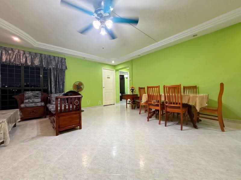 650A Jurong West Street 61, 650A Jurong West Street 61, 2 Bedrooms, 1,194 sqft, HDB Flat For Rent, by Jovan Khoo, 500245968 - Living Room - PropertyGuru.com.sg