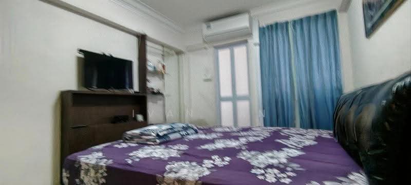 178 Ang Mo Kio Avenue 4, 178 Ang Mo Kio Avenue 4, Ang Mo Kio / Bishan / Thomson, 3 Bedrooms, 1,001 sqft, HDB Flat For Sale, by Ivan Tan, 500246010 - Master Bedroom - PropertyGuru.com.sg