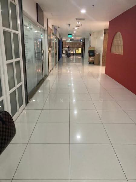 Orchard Plaza, 150 Orchard Road, Orchard / River Valley, 344 sqft, Other Retail For Rent, by Alvina Yeo, 500246021 - Corridor - CommercialGuru.com.sg
