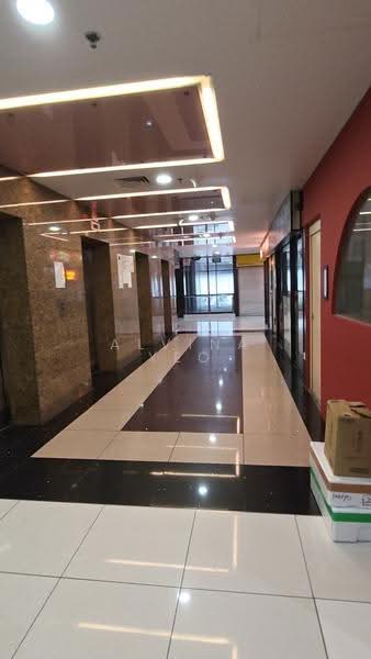 Orchard Plaza, 150 Orchard Road, Orchard / River Valley, 344 sqft, Other Retail For Rent, by Alvina Yeo, 500246021 - Corridor - CommercialGuru.com.sg