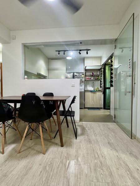 506B Yishun Avenue 4, 506B Yishun Avenue 4, 3 Bedrooms, 1,001 sqft, HDB Flat For Sale, by YAN BOYAN, 500246033 - PropertyGuru.com.sg