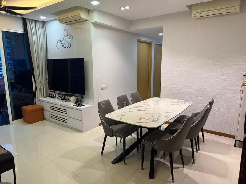 The Tampines Trilliant, 15 Tampines Central 7, Pasir Ris / Tampines, 4 Bedrooms, 1,302 sqft, Executive Condominium For Sale, by Nichole Thor, 500246046 - Living Room - PropertyGuru.com.sg