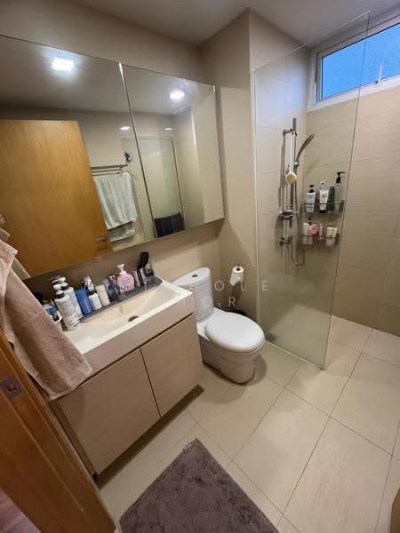 The Tampines Trilliant, 15 Tampines Central 7, Pasir Ris / Tampines, 4 Bedrooms, 1,302 sqft, Executive Condominium For Sale, by Nichole Thor, 500246046 - Bathroom - PropertyGuru.com.sg