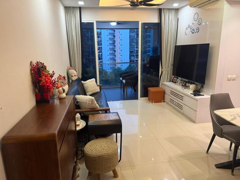 The Tampines Trilliant, 15 Tampines Central 7, Pasir Ris / Tampines, 4 Bedrooms, 1,302 sqft, Executive Condominium For Sale, by Nichole Thor, 500246046 - Living Room - PropertyGuru.com.sg