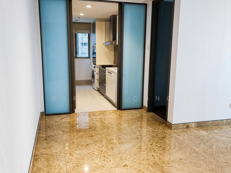 Novena Suites, 200 Moulmein Road, 1 Bedroom, 667 sqft, Apartment For Rent, by Derrick Chng, 500246056 - Kitchen - PropertyGuru.com.sg