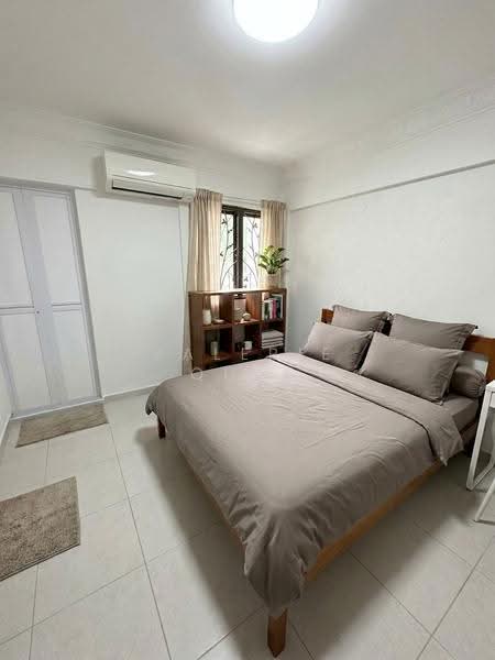 119 Hougang Avenue 1, 119 Hougang Avenue 1, Hougang / Punggol / Sengkang, 2 Bedrooms, 67 sqft, HDB Flat For Sale, by Valerie Quek, 500246058 - Bedroom - PropertyGuru.com.sg