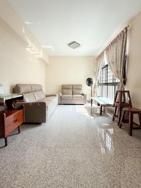 31 Eunos Crescent, 31 31, Eunos / Geylang / Paya Lebar, 2 Bedrooms, 646 sqft, HDB Flat For Sale, by Elisa Chua, 500246065 - PropertyGuru.com.sg