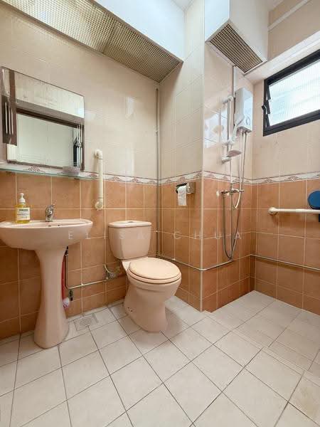 31 Eunos Crescent, 31 31, Eunos / Geylang / Paya Lebar, 2 Bedrooms, 646 sqft, HDB Flat For Sale, by Elisa Chua, 500246065 - PropertyGuru.com.sg