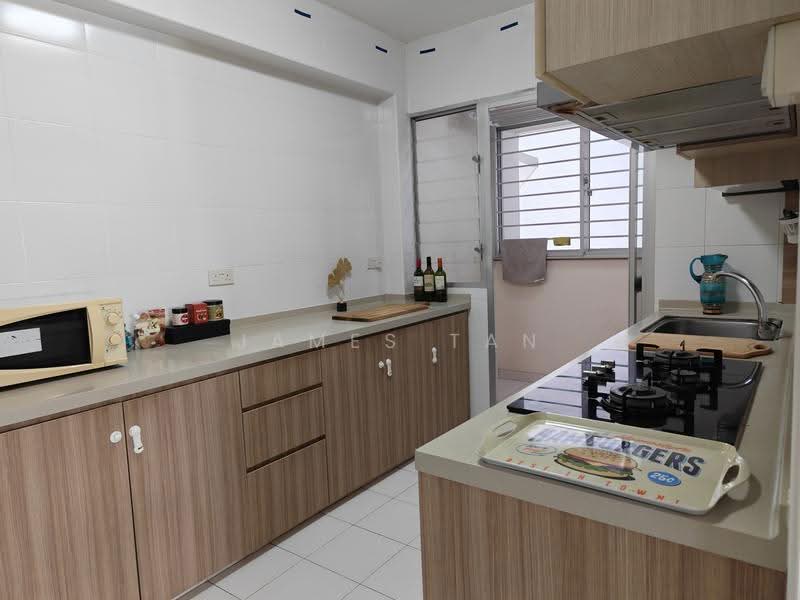 440A Fernvale Link, 440A Fernvale Link, Seletar / Yio Chu Kang, 3 Bedrooms, 990 sqft, HDB Flat For Sale, by James Tan, 500246076 - Kitchen - PropertyGuru.com.sg