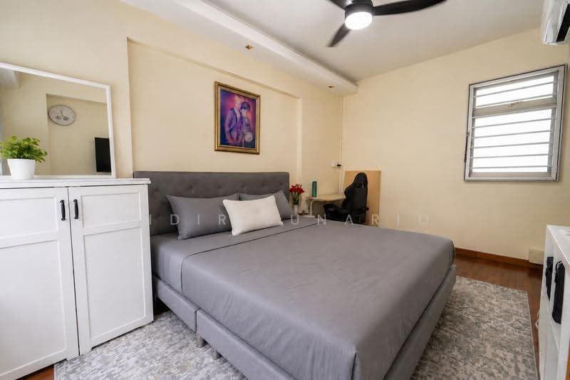 301C Punggol Central, 301C Punggol Central, Hougang / Punggol / Sengkang, 3 Bedrooms, 1,001 sqft, HDB Flat For Sale, by Hidir Sunario, 500246083 - Master Bedroom - PropertyGuru.com.sg