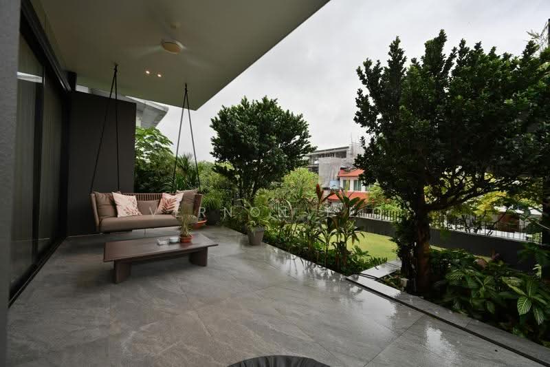 MAGNUM OPUS BUNGALOW WITH EVERYTHING, Tanglin / Holland / Bukit Timah, 8 Bedrooms, 9,995 sqft, Bungalow House For Sale, by Vernon Teo, 500246096 - Balcony - PropertyGuru.com.sg
