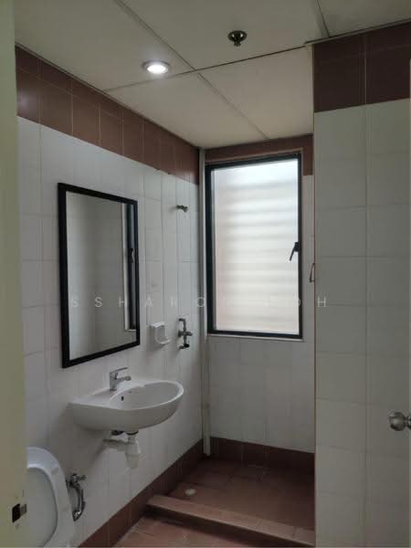 Midview Building, 50 50, Dairy Farm / Bukit Panjang / Choa Chu Kang, 1,356 sqft, Light Industrial (B1) For Rent, by Ssharon Loh, 500246108 - CommercialGuru.com.sg
