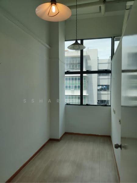Midview Building, 50 50, Dairy Farm / Bukit Panjang / Choa Chu Kang, 1,356 sqft, Light Industrial (B1) For Rent, by Ssharon Loh, 500246108 - CommercialGuru.com.sg