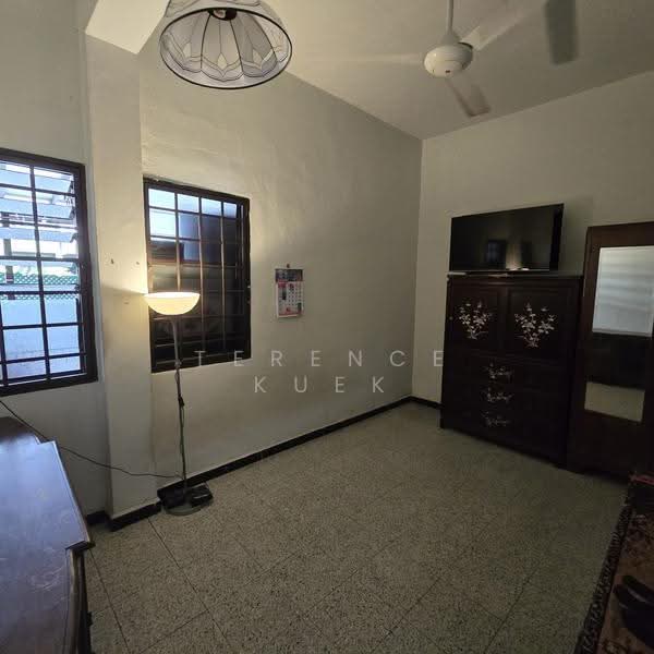 Karikal lane, Karikal lane, East Coast / Marine Parade, 4 Bedrooms, 2,000 sqft, Terraced House For Sale, by Terence Kuek, 500246133 - Interior - PropertyGuru.com.sg