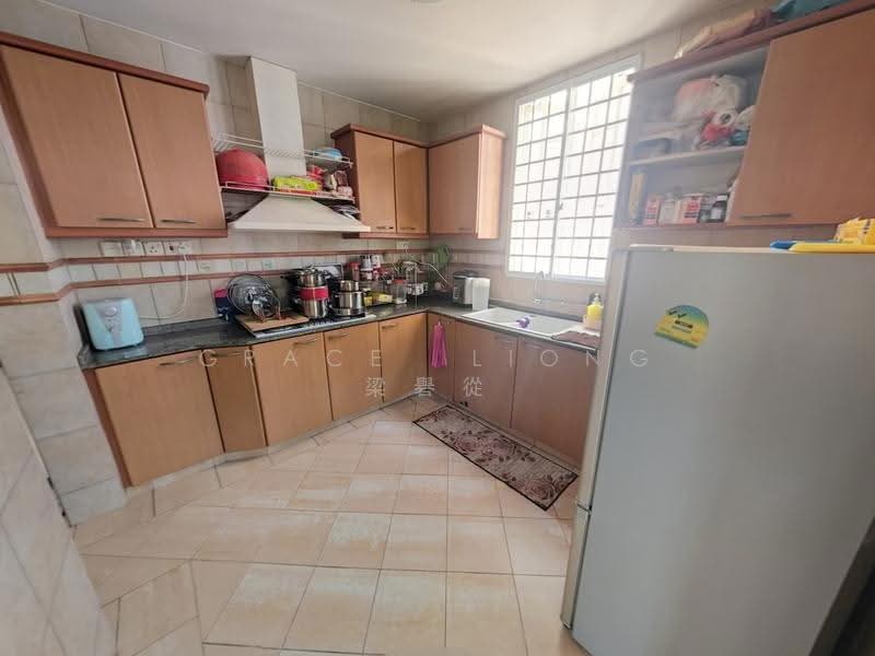 Tai Keng Gardens, Jalan Lokam, Jalan Mahir, Tai Keng Avenue, Tai Keng Gardens, Tai Keng Lane, Tai Keng Place, Tai Keng Terrace, Upper Paya Lebar Road, Upper Serangoon Road, Wan Tho Avenue, Hougang / Punggol / Sengkang, 5 Bedrooms, 3,500 sqft, Corner Terrace For Sale, by Grace LIONG 梁礜從, 500246146 - Kitchen - PropertyGuru.com.sg