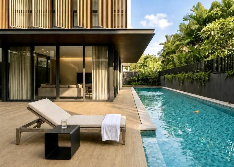 BRAND NEW BUNGALOW. BASEMENT FOR 6 CARS. MULTI-GENERATIONAL LIVING. JEAN 93571119, Hua Guan avenue/Sian Tuan Ave, Clementi Park / Upper Bukit Timah, 6 Bedrooms, 11,000 sqft, Bungalow House For Sale, by Jean Ong, 500246151 - Exterior - PropertyGuru.com.sg