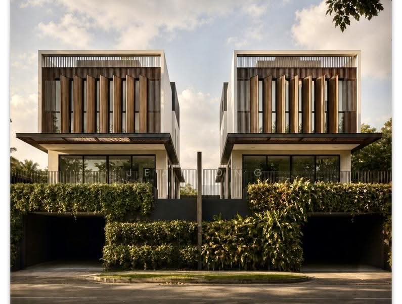 BRAND NEW BUNGALOW. BASEMENT FOR 6 CARS. MULTI-GENERATIONAL LIVING. JEAN 93571119, Hua Guan avenue/Sian Tuan Ave, Clementi Park / Upper Bukit Timah, 6 Bedrooms, 11,000 sqft, Bungalow House For Sale, by Jean Ong, 500246151 - Exterior - PropertyGuru.com.sg