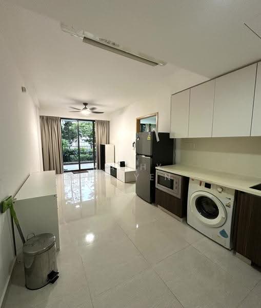 La Fiesta, 58 Sengkang Square, 1 Bedroom, 571 sqft, Condominium For Rent, by Kathy Nguyen, 500246158 - Living Room - PropertyGuru.com.sg