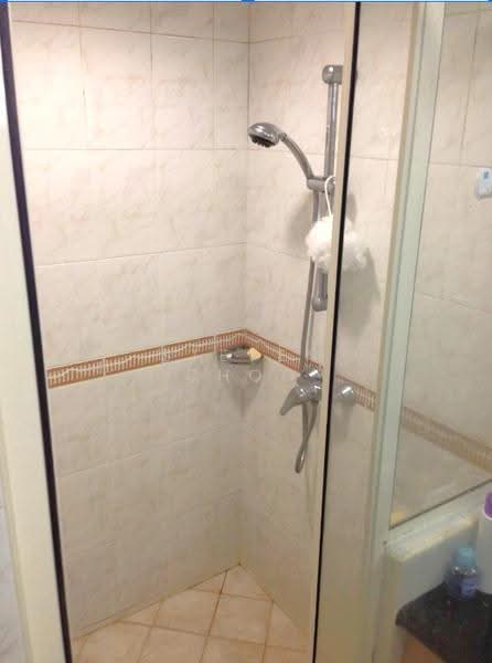 28 Bukit Batok Street 52, 28 Bukit Batok Street 52,, Room Rental, 130 sqft, Condominium For Rent, by Steven Choo, 500246174 - Bathroom - PropertyGuru.com.sg
