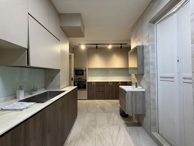 358 Yishun Ring Road, 358 Yishun Ring Road, 3 Bedrooms, 1,571 sqft, HDB Flat For Sale, by Jovyn Gan, 500246177 - Kitchen - PropertyGuru.com.sg