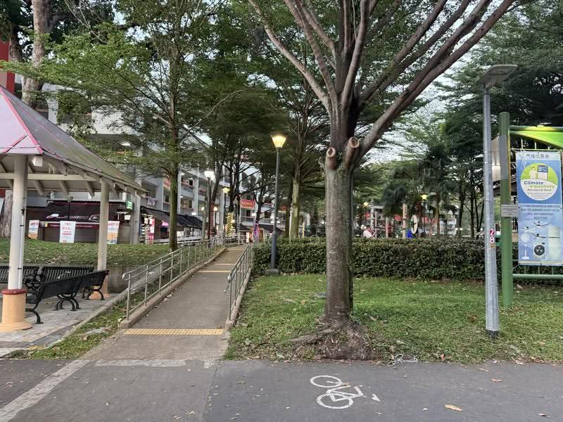 2 sty full commercial NO ABSD @ Jurong east, Jurong east street 31, Boon Lay / Jurong / Tuas, 1,894 sqft, Shop / Shophouse For Sale, by Darrio ., 500246179 - Exterior - CommercialGuru.com.sg