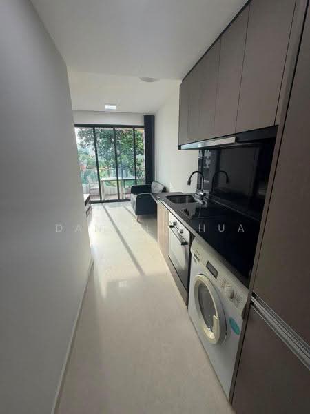 Liv on Wilkie, Wilkie Terrace, 2 Bedrooms, 527 sqft, Apartment For Sale, by Daniel Chua, 500246181 - Kitchen - PropertyGuru.com.sg