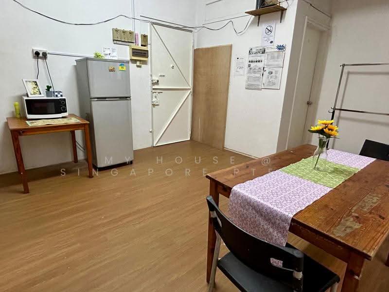 5B Hoe Chiang Rd (Tanjong pagar mrt), Chinatown / Tanjong Pagar, Room Rental, 132 sqft, Shophouse For Rent, by Xiao Dong, 500246183 - Interior - PropertyGuru.com.sg