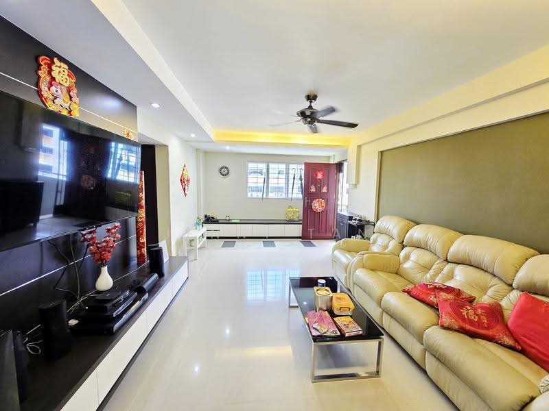 474 Ang Mo Kio Avenue 10, 474 Ang Mo Kio Avenue 10, Ang Mo Kio / Bishan / Thomson, 3 Bedrooms, 979 sqft, HDB Flat For Sale, by Jenny Tan, 500246187 - Living Room - PropertyGuru.com.sg