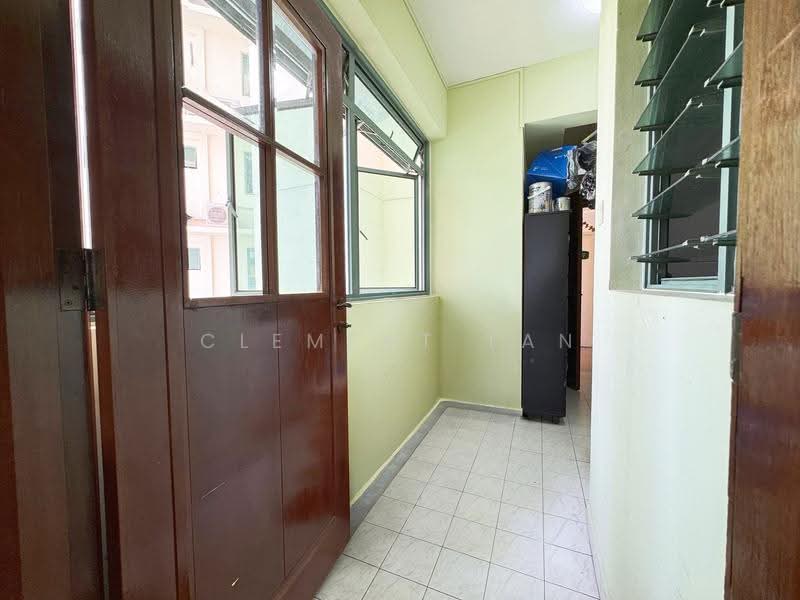 Palm Gardens, 2C Hong San Walk, Dairy Farm / Bukit Panjang / Choa Chu Kang, 2 Bedrooms, 958 sqft, Condominium For Sale, by Clement Tan, 500246192 - Yard - PropertyGuru.com.sg