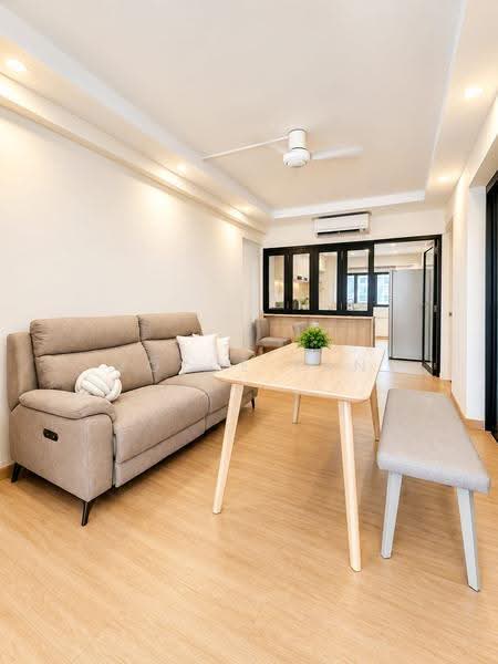 533 Upper Cross Street, 533 Upper Cross Street, Boat Quay / Raffles Place / Marina, 2 Bedrooms, 646 sqft, HDB Flat For Sale, by Joyce Tan, 500246194 - PropertyGuru.com.sg