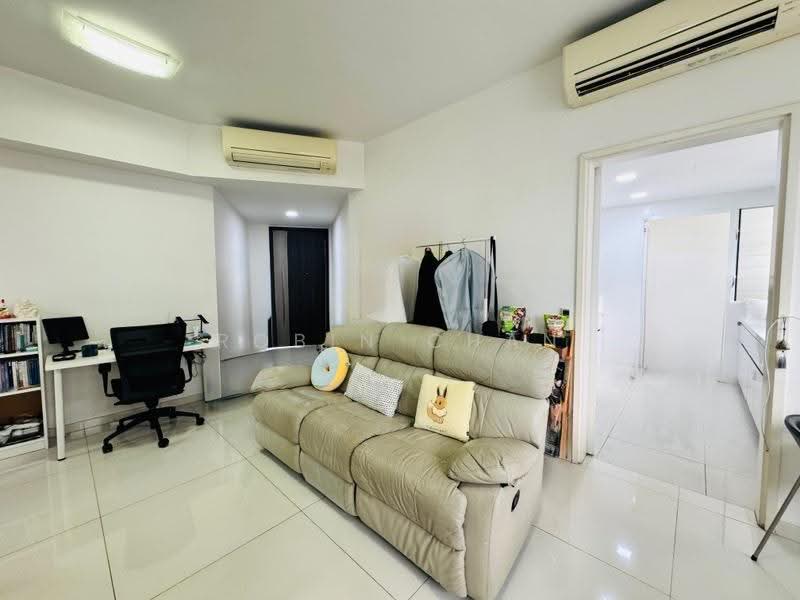 The Interlace, 204 Depot Road, 2 Bedrooms, 1,055 sqft, Condominium For Rent, by Robin Chan, 500246195 - PropertyGuru.com.sg