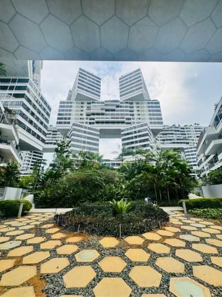 The Interlace, 204 Depot Road, 2 Bedrooms, 1,055 sqft, Condominium For Rent, by Robin Chan, 500246195 - PropertyGuru.com.sg