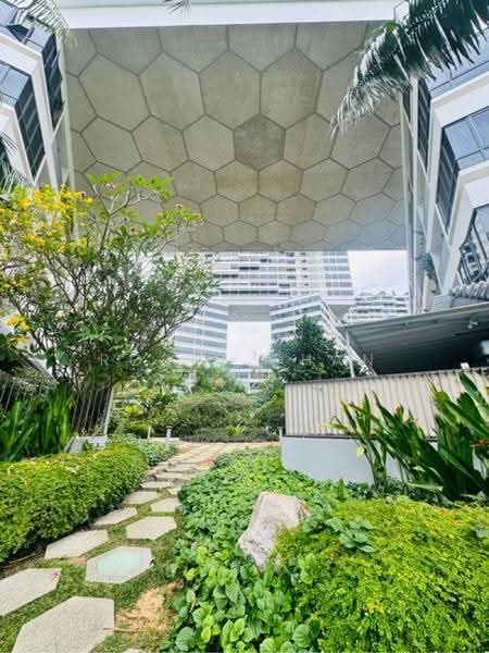 The Interlace, 204 Depot Road, 2 Bedrooms, 1,055 sqft, Condominium For Rent, by Robin Chan, 500246195 - PropertyGuru.com.sg